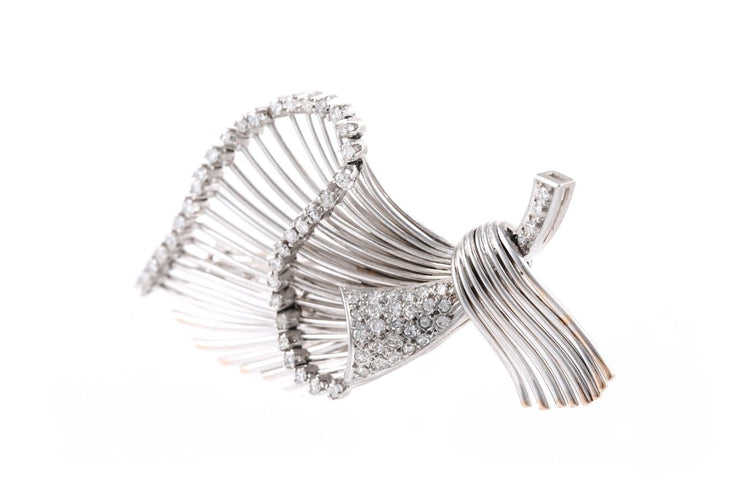 Années 50 - Broche en or blanc 18 carats et diamants 8/8 58 Facettes 23899