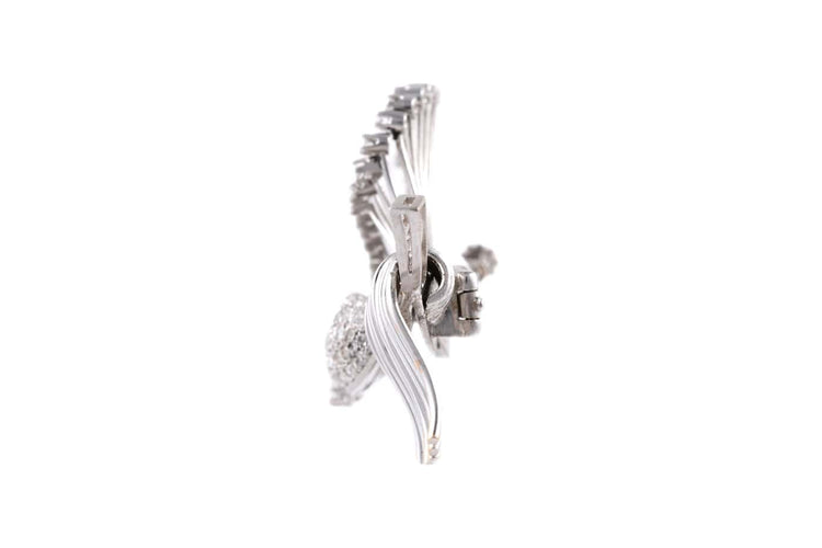 Broche Années 50 - Broche en or blanc 18 carats et diamants 8/8 58 Facettes 23899