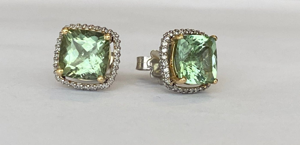 Boucles d'oreilles en or blanc 18 carats, tourmalines et diamants 58 Facettes earrings