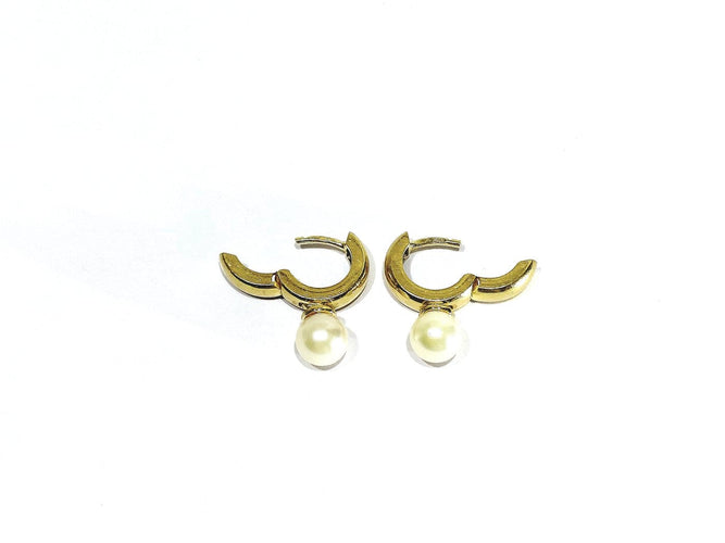 Boucles d'oreilles en or jaune et perles 58 Facettes 1808890