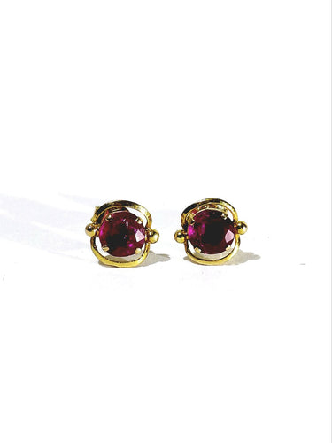 Boucles d'oreilles en or jaune et rubis 58 Facettes 1809238