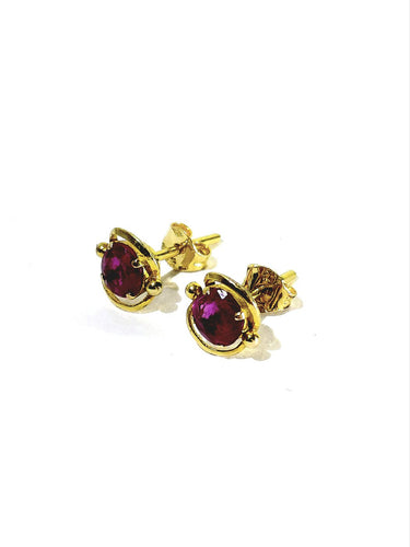 Boucles d'oreilles en or jaune et rubis 58 Facettes 1809238