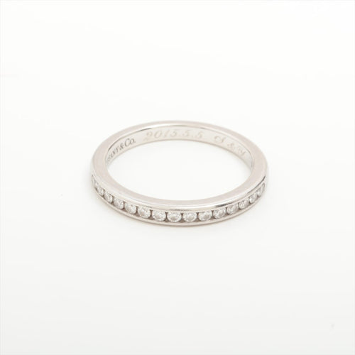 52 Tiffany & Co. - Bague demi-éternité en platine et diamants 58 Facettes Tiffany