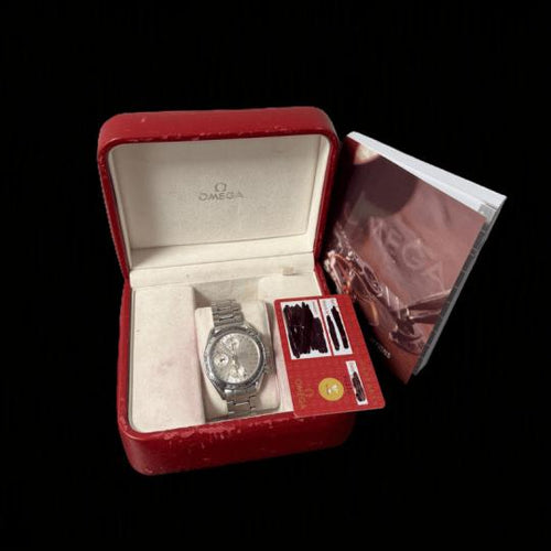 Omega Speedmaster - Montre Day-Date Chronograph en acier 58 Facettes MT47300