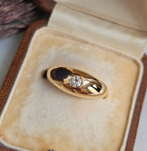 55.5 Bague jonc anglais en or jaune et diamant 58 Facettes 754