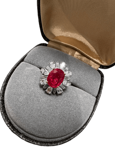 Bague 50 Bague rubis de Birmanie 2,72 ct en or blanc et diamants 58 Facettes jnci151