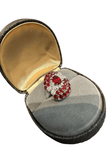 Bague 54 Bague en or 18K avec rubis sang de pigeon non chauffé et diamants 58 Facettes jnci152
