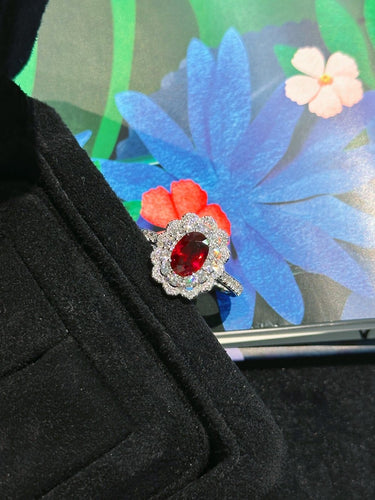 Bague 53 Bague en or 18 carats avec rubis birman et diamants 58 Facettes jnci153