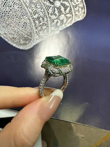 Bague 50 Bague en émeraude de Zambie, diamants et grenats tsavorites 58 Facettes jnci157