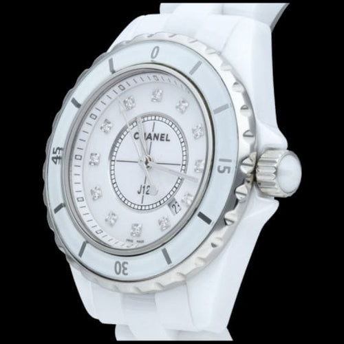 Chanel J12 - Montre 33 mm en céramique et diamants 58 Facettes MT46972