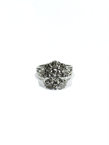 52.5 Bague en or blanc et diamants taille ancienne 58 Facettes 1811165