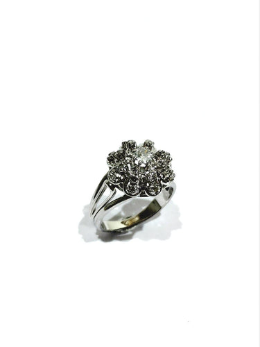 52.5 Bague en or blanc et diamants taille ancienne 58 Facettes 1811165
