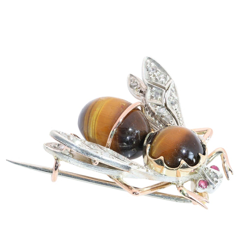 26050-0106.p07_Charming Interbellum Bee Brooch  ca  1930  with Tiger s Eye and Diamonds-en.jpg