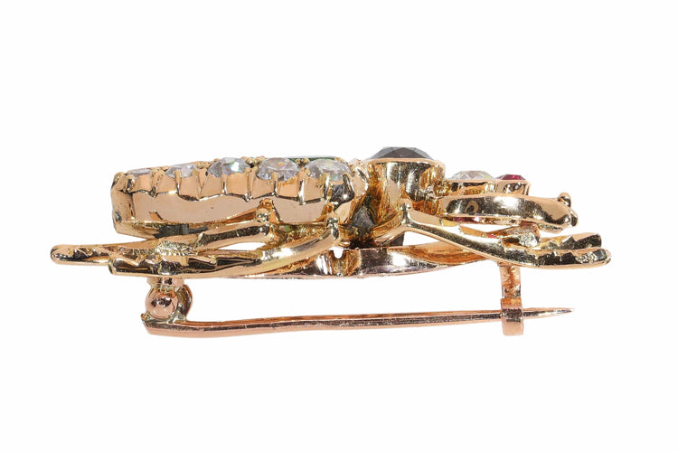 26050-0266.p09_A French Late Victorian Insect Brooch Made for Mischief  circa 1890-en.jpg