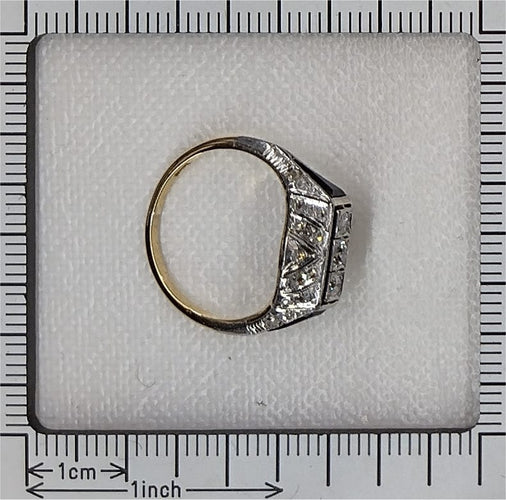 26085-0110.p12_Art Deco Diamond and Onyx Ring in Gold and Platinum  circa 1930-en.jpg