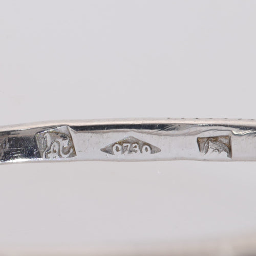 26089-0350.p13_A 1920s Art Deco Diamond and Onyx Ring with Crisp Geometric Design-en.jpg