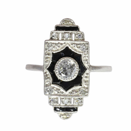 26089-0350.p03_A 1920s Art Deco Diamond and Onyx Ring with Crisp Geometric Design-en.jpg