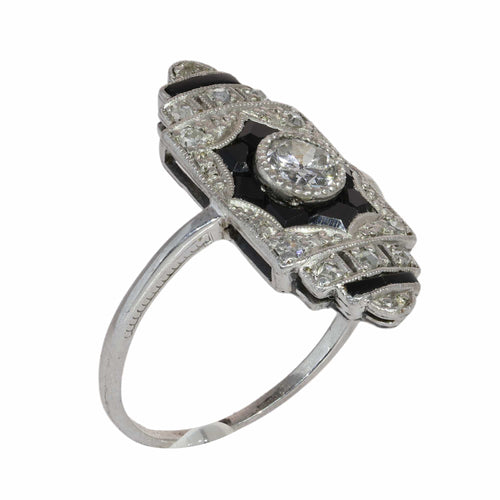 26089-0350.p09_A 1920s Art Deco Diamond and Onyx Ring with Crisp Geometric Design-en.jpg