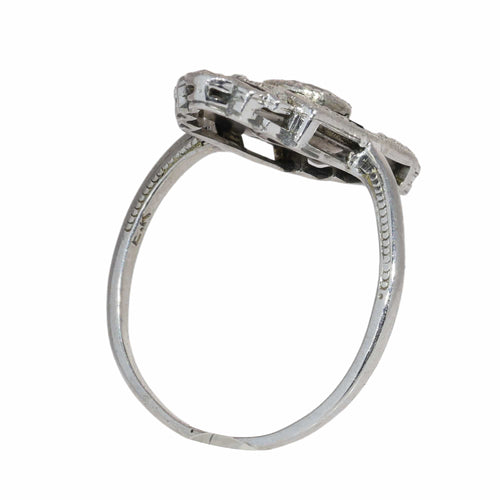 26089-0350.p08_A 1920s Art Deco Diamond and Onyx Ring with Crisp Geometric Design-en.jpg