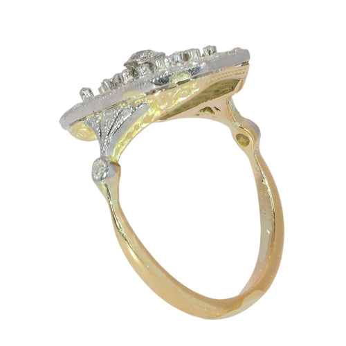 26089-0352.p08_Platinum Lace and Old Cut Diamonds in an Edwardian Ring  circa 1915-en.jpg