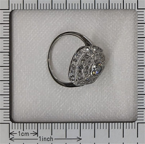 26089-0385.p12_A Platinum Diamond Ring from the Art Deco Period  circa 1930-en.jpg