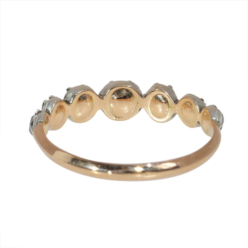 26089-0394.p11_A Rare Table Cut Diamond Ring from Around 1650-en.jpg