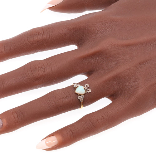 26090-0194.p02_Belle  poque Opal and Diamond Love Ring with Heart and Bow-en.jpg
