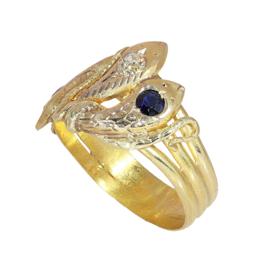 26106-0234.p05_Triple serpent ring in textured gold with ruby  sapphire and diamond  ca  1900-en.jpg