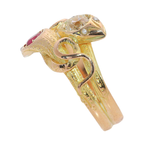 26106-0268.p06_Two Serpents in Gold  A Victorian Diamond and Ruby Ring  circa 1900-en.jpg