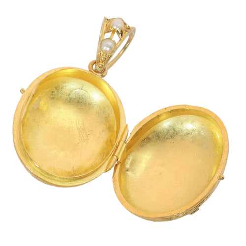 26106-0437.p06_Victorian Star Locket Pendant in 18K Gold  circa 1860  with Diamonds and Pearls-en.jpg