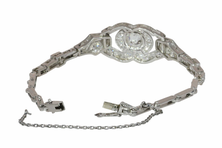 26117-0106.p12_Architectural Art Deco Platinum Diamond Bracelet  Circa 1930-en.jpg