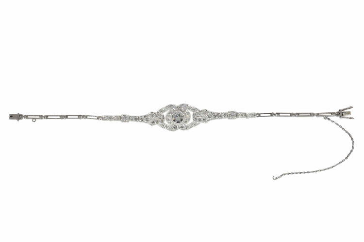 26117-0106.p04_Architectural Art Deco Platinum Diamond Bracelet  Circa 1930-en.jpg