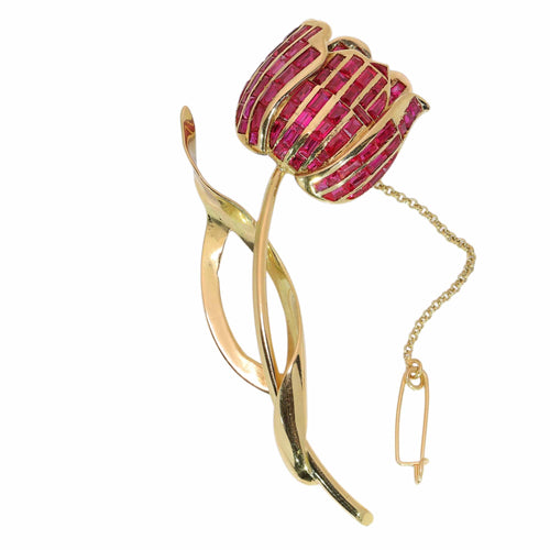 26128-0328.p02_Nature Recast in Gold  A Belgian Ruby Tulip Brooch  circa 1945-en.jpg