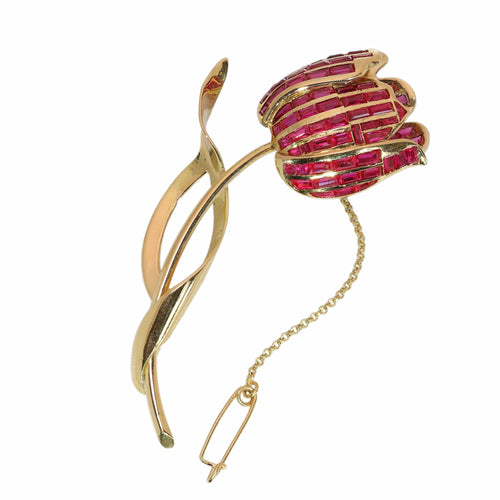 26128-0328.p03_Nature Recast in Gold  A Belgian Ruby Tulip Brooch  circa 1945-en.jpg