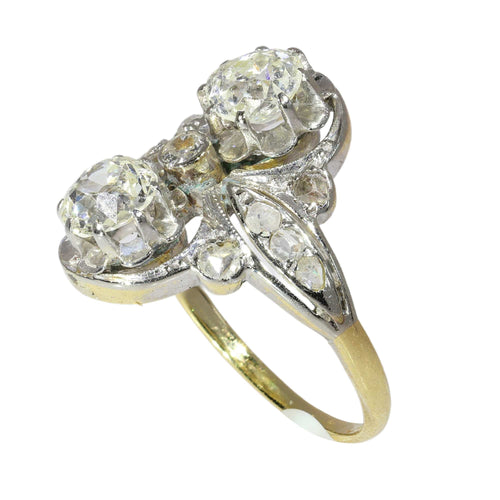 26146-0011.p05_Belle  poque Diamond Ring with Leaf-Shaped Shoulders  circa 1910-en.jpg