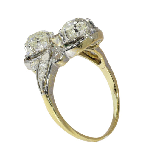 26146-0011.p07_Belle  poque Diamond Ring with Leaf-Shaped Shoulders  circa 1910-en.jpg