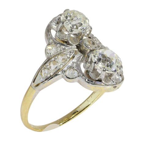 26146-0011.p09_Belle  poque Diamond Ring with Leaf-Shaped Shoulders  circa 1910-en.jpg