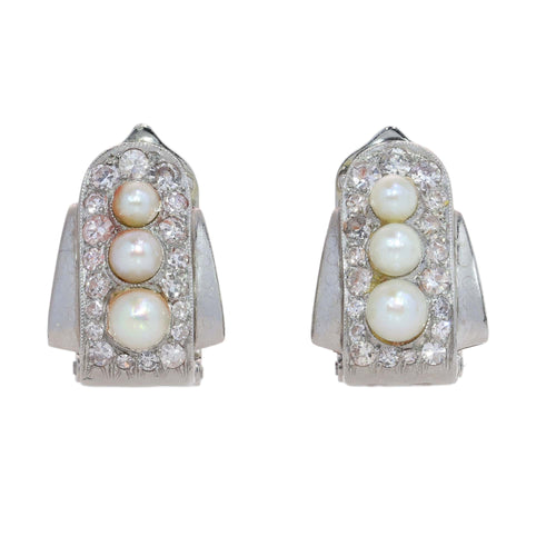 26177-0183.p00_Platinum Pearl and Diamond Earclips with Art Deco Echoes  circa 1950-en.jpg