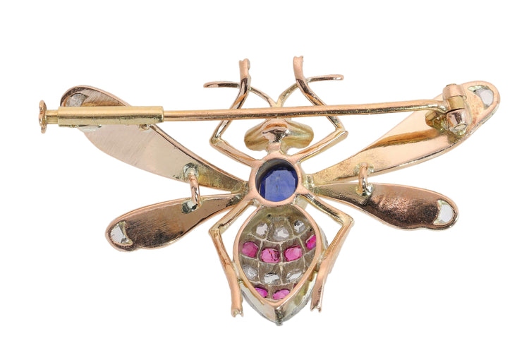 26182-0183.p06_A Mischievous Victorian Bee or Fly Brooch for the Lapel  circa 1890-en.jpg