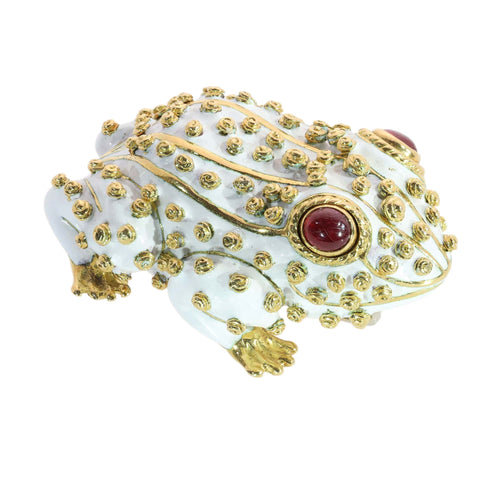 26211-0088.p09_David Webb White Enamel and Ruby Frog Brooch  1960s to 1970s-en.jpg