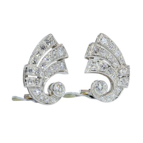 26229-0099.p02_Circa 1950 Platinum Fifties Diamond Earclips with 18K White Gold Fittings-en.jpg