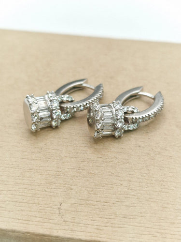 Crivelli Lock - Boucles d'oreilles en or blanc et diamants 58 Facettes CV-111