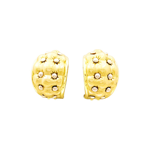 Boucles d'oreilles Boucles d'oreilles motif capitonné en or jaune 58 Facettes 35931