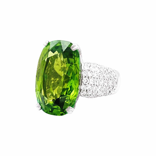 Bague 55 Adler - Bague en or blanc, péridot et diamants 58 Facettes 35859