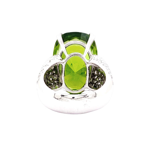 Bague 55 Adler - Bague en or blanc, péridot et diamants 58 Facettes 35859