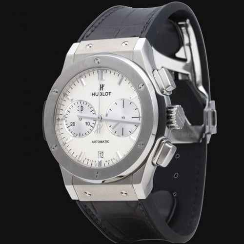 Hublot Classic Fusion - Montre chronographe 45 mm en titane 58 Facettes MT47498