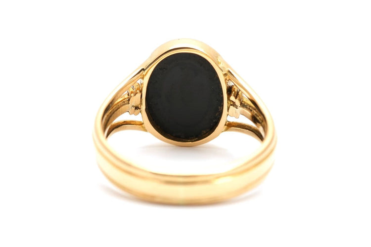 46 Bague Art déco en or jaune 18 carats et camée en agate 58 Facettes 23944