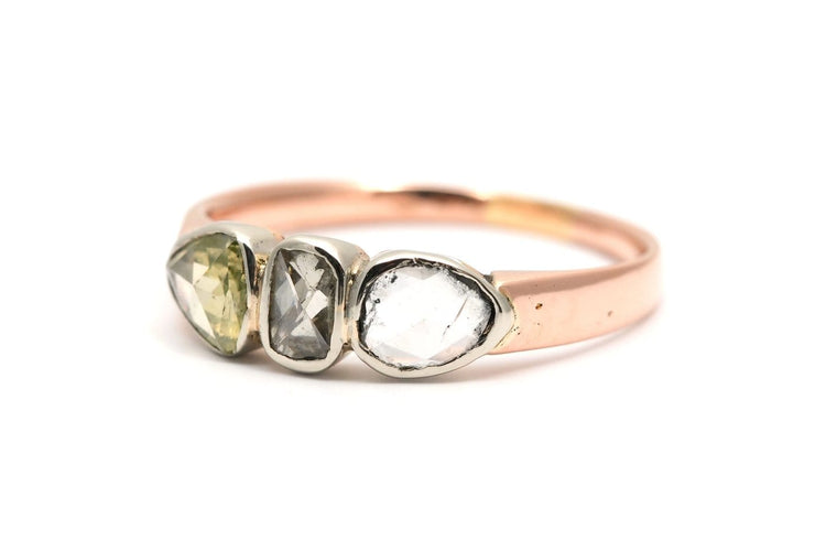 58 Bague Art déco en or jaune 18 carats, argent et diamants 58 Facettes 23950