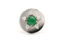 51 Années 70 - Bague en or jaune et blanc, émeraude et diamants 58 Facettes B903