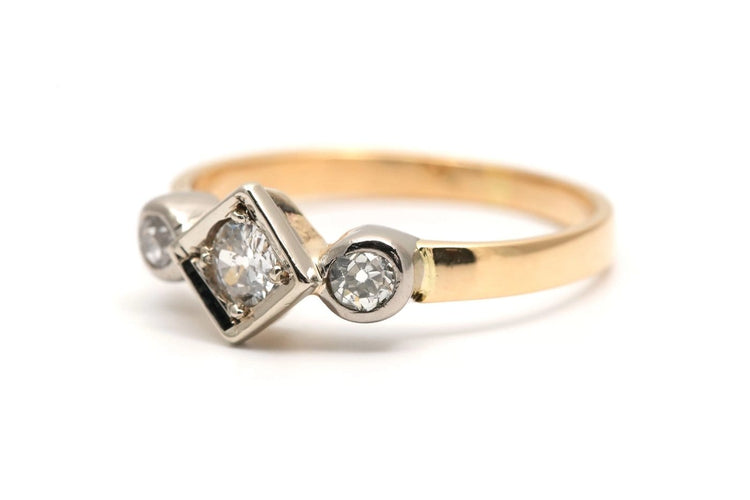 Bague 49 Bague Art déco en or jaune et blanc 18 carats avec diamants 58 Facettes 23942